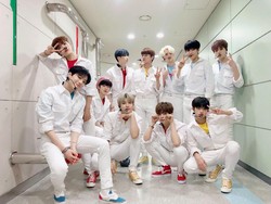 Member X1 Reuni untuk Rayakan Satu Tahun Debut