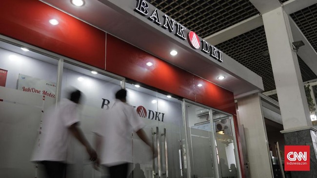 Bank DKI mengingatkan anggota DPRD DKI Jakarta untuk membayar utang atau cicilan tepat waktu atau sebelum jatuh tempo.