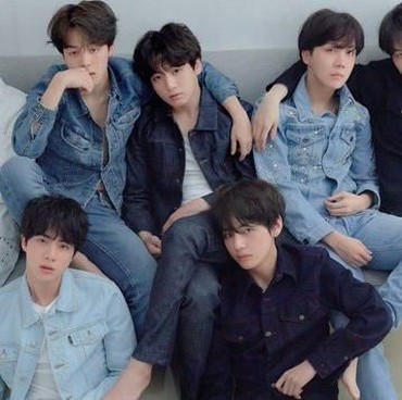 BTS Jadi Idol KPop Pertama yang Raih Sertifikat Platinum di AS