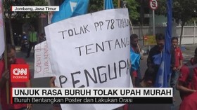 VIDEO: Unjuk Rasa Buruh Tolak Upah Murah