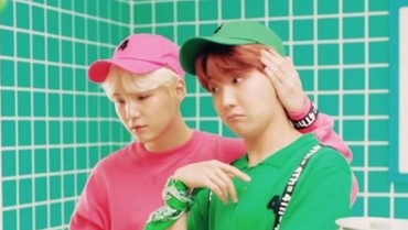 img-title Sifat Asli Dibongkar J-Hope, Suga BTS Disebut Penjahat yang Menggemaskan