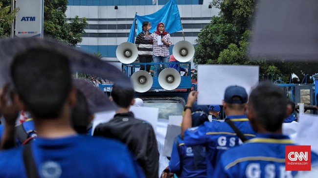 BPS mencatat rata-rata upah buruh Februari 2021 menciut jadi Rp2,86 juta per bulan dibanding Februari 2020. Namun, angkanya naik dibanding Agustus 2020.