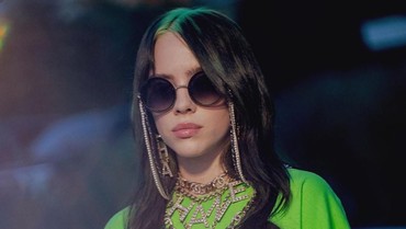 img-title Billie Eilish Jadi Hitmaker of The Year di 3rd Annual Brunch