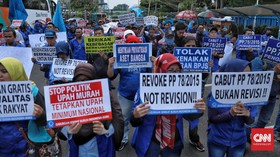 PDIP Sebut Anies Hanya Ingin Terlihat Beda soal UMP Naik