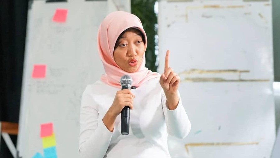 Profil 7 generasi muda yang terpilih menjadi staf khusus Jokowi.