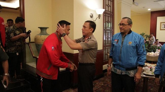 Ketua PSSI Lepas Timnas U-23: Semoga Dapat Emas Ketua Umum PSSI, Mochamad Iriawan atau Iwan Bule, melepas rombongan Timnas Indonesia U-23 yang akan bertanding di SEA Games 2019 di Filipina.
