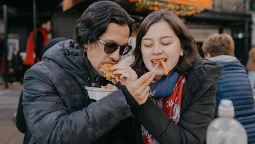 Hati Suami Bergetar Saat Pertama Kali Tahu Kimberly Ryder Rajin Salat Subuh