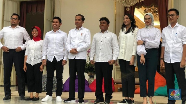 Putri Tanjung Paling Muda, Ini Profil 7 Staf Khusus Jokowi!