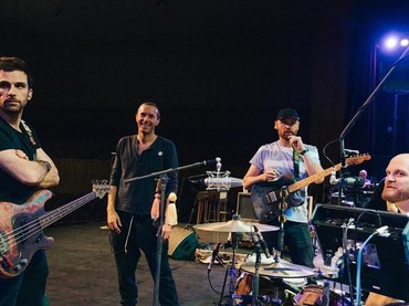 Industri Musik Merosot, Coldplay & Musisi Inggris Desak Pemerintah