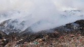 FOTO: Ancaman Sampah Plastik di Pulau Dewata Pemprov Bali terus berusaha mengurangi sampah plastik dan mencegah kerusakan lingkungan.