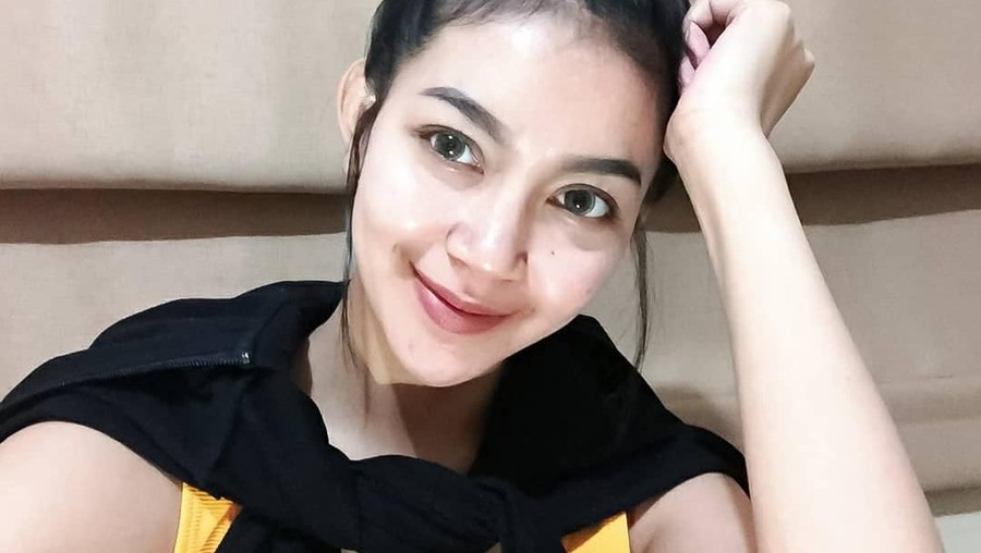 Kisah tragis hubungan pernikahan singkat pedangdut Kania Bintang Pantura dengan sang suami, DJ Donal.