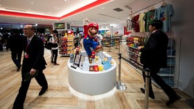 Jepang Status Darurat, Pembukaan Taman Super Mario Diundur