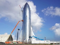 Pegawai SpaceX Koma 2 Bulan Kena Hantam Komponen Roket