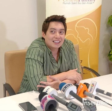 Penampilan Anak Pertama Edric Tjandra, Cantik!