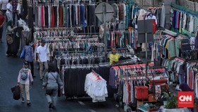 Pemkot Bekasi Larang PKL Berjualan Selama PPKM Dua Pekan