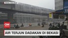 VIDEO: Viral, Air Terjun Dadakan di Tol Becakayu