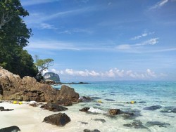 Saking Panasnya, Pulau di Thailand Kekurangan Air!