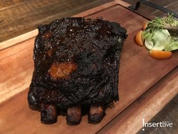 Berburu Kenikmatan Beef Ribs Ekstra Besar di Jakarta