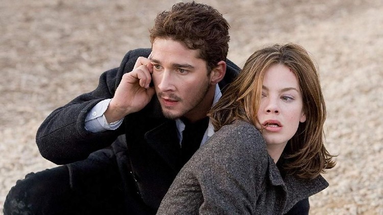 Bioskop Trans TV malam ini menyajikan aksi Shia LaBeouf di film Eagle Eye. Lanjut duet Meg Ryan dan Russell Crowe di film Proof of Life.