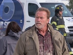 Mobil Sampai Nangkring! Arnold Schwarzenegger Alami Kecelakaan Tanpa Luka