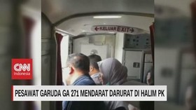 VIDEO: Pesawat Garuda GA 271 Mendarat Darurat di Halim