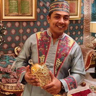 Ustaz Riza Muhammad Dicekal di Hong Kong, Sang Istri: Sedih Sekali Rasanya