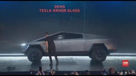 VIDEO: Kejadian 'Memalukan' di Peluncuran Truk Listrik Tesla