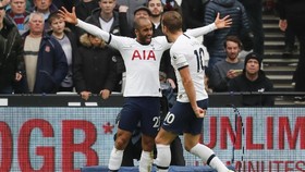 Mourinho Debut, Tottenham Kalahkan West Ham 3-2