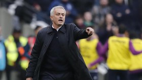 Pelatih Roma Sambut Mourinho: Dia Akan Lakukan Hal Hebat