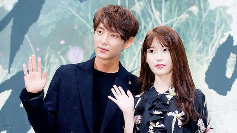 Cerita lucu dari para artis Korea Selatan saat diharuskan beradegan ciuman dengan lawan mainnya. Seperti apa kisah lucunya?