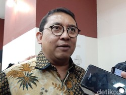 Fadli Zon Cerita Masih Simpan Tongkat Komando-Baret Merah dari Djoko Santoso