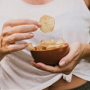 5 Snack Minimarket Rendah Kalori, Jajanan Paling Diet-Friendly!