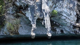 Batu Kelamin, Fenomena Alam Berpanorama Indah di Raja Ampat