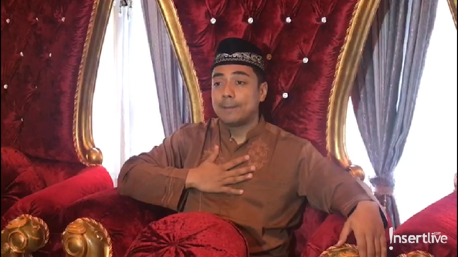 Ustaz Riza Muhammad kecewa tak ada pihak pemerintah Indonesia yang datang saat dirinya dicekal imigrasi Hongkong.
