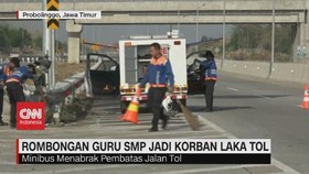 VIDEO: Minibus Rombongan Guru SMP Kecelakaan, 1 Tewas
