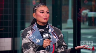 img-title Ini Jawaban Agnez Mo Soal Kontroversi Bukan Berdarah Indonesia
