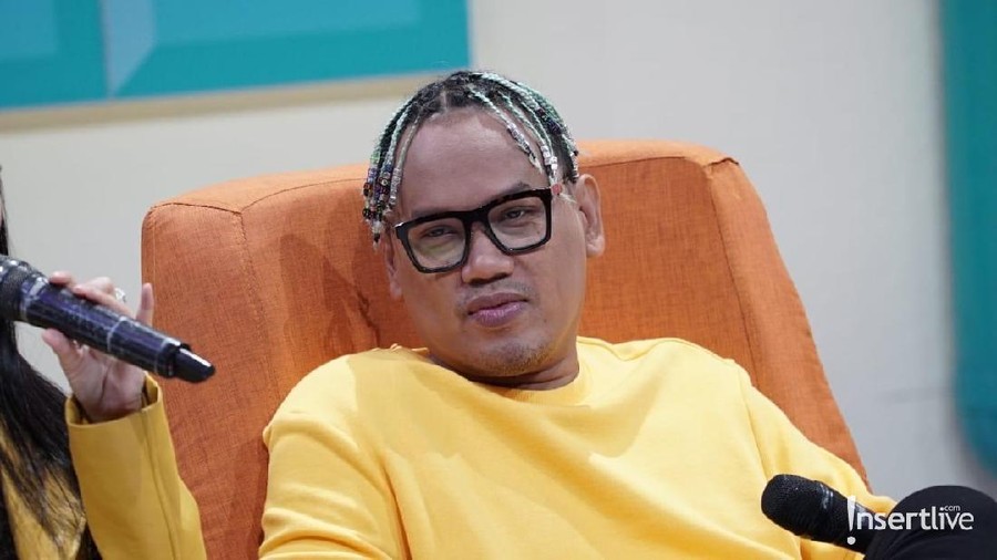 Uya Kuya mengaku kini lebih sering cuci tangan ketika wabah Corona merebak di Indonesia.