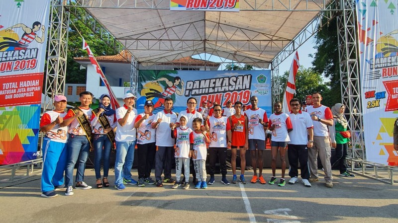 Pelari asal Jepang, Malaysia, Australia hingga Kenya antusias mengikuti lomba lari maraton yang diadakan pertama kalinya di Kabupaten Pamekasan.