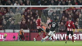 Diimbangi Sheffield, Rekor Buruk MU Berlanjut