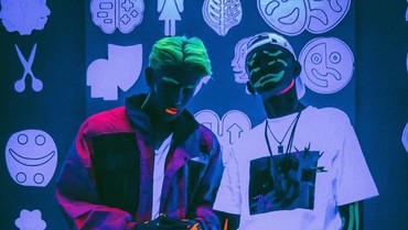 Lirik Lagu Ternyata Dia Gila - Julian Jacob feat. Young Lex