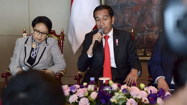 Presiden Joko Widodo (Jokowi) menegaskan tidak akan tinggal diam dengan diskriminasi sawit yang dilakukan Uni Eropa.