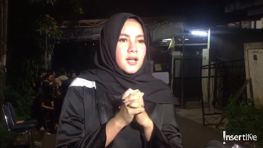 img-title Ucapan Duka Para Artis atas Meninggalnya Ayah Nindy