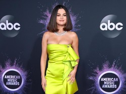 Selena Gomez Luncurkan Mini Album Bahasa Spanyol, Ini Bocorannya