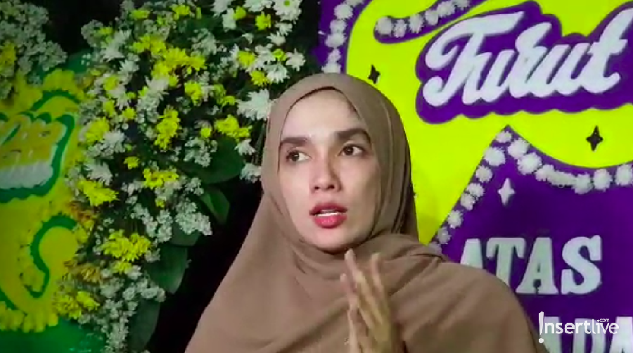 Ussy Sulistiawaty terkejut dan masih belum percaya atas meninggalnya Wawan Soeharto, yang pernah menjadi manajernya.
