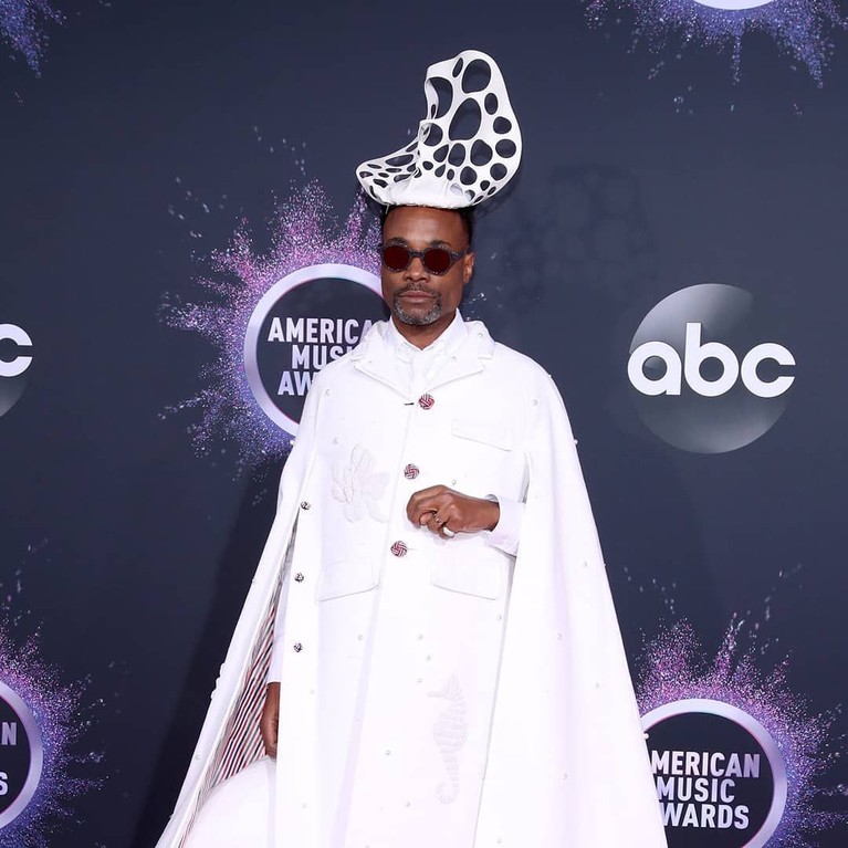 5 Selebriti dengan Pakaian Terburuk di AMA 2019 America Music Awards 2019 digelar di Los Angeles, Amerika Serikat, Minggu (24/11). Berikut 5 selebriti yang datang dengan pakaian terburuk.