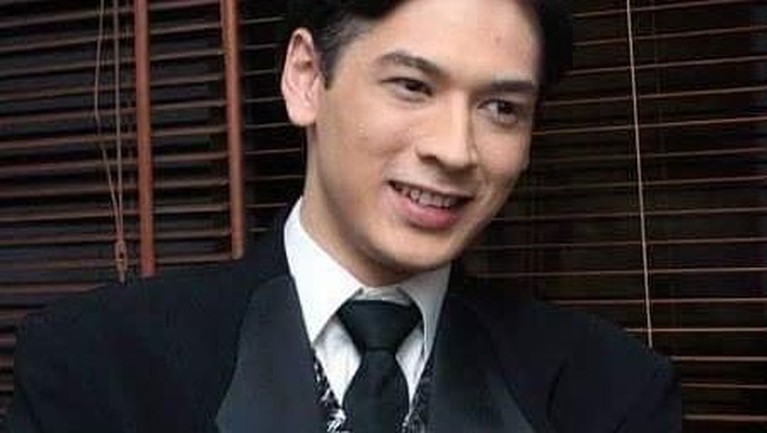 7 Potret Richard Kevin, Pria Tampan Calon Suami Cut Tari Richard Kevin dikabarkan akan segera menikah dengan Cut Tari, begini potret tampannya Richard Kevin.