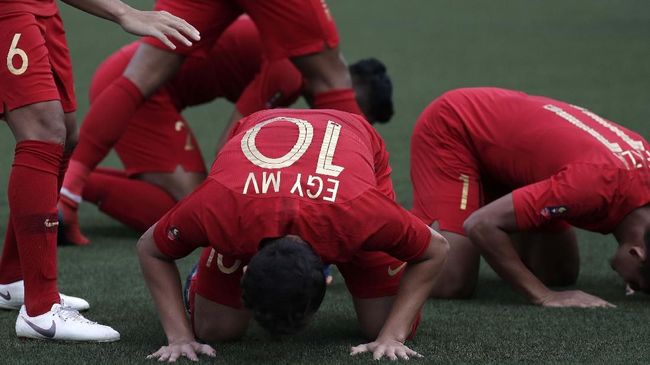 Indonesia Buat Thailand Demam Panggung di SEA Games 2019 Indonesia tampil percaya diri dan dua kali menyarangkan pukulan telak pada Thailand di laga perdana SEA Games 2019.