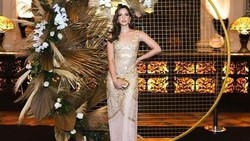 Potret Cantik Nia Ramadhani Saat Terpilih Jadi 'Best Influencer'