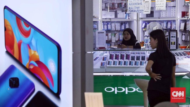 Dua vendor ponsel China, Xiaomi dan Oppo mengaku produksi ponsel mereka di Indonesia terkena dampak wabah virus corona.