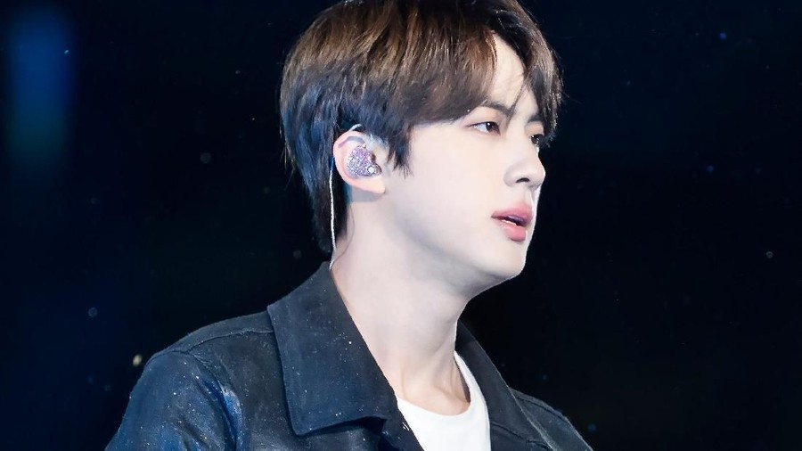 Jin BTS